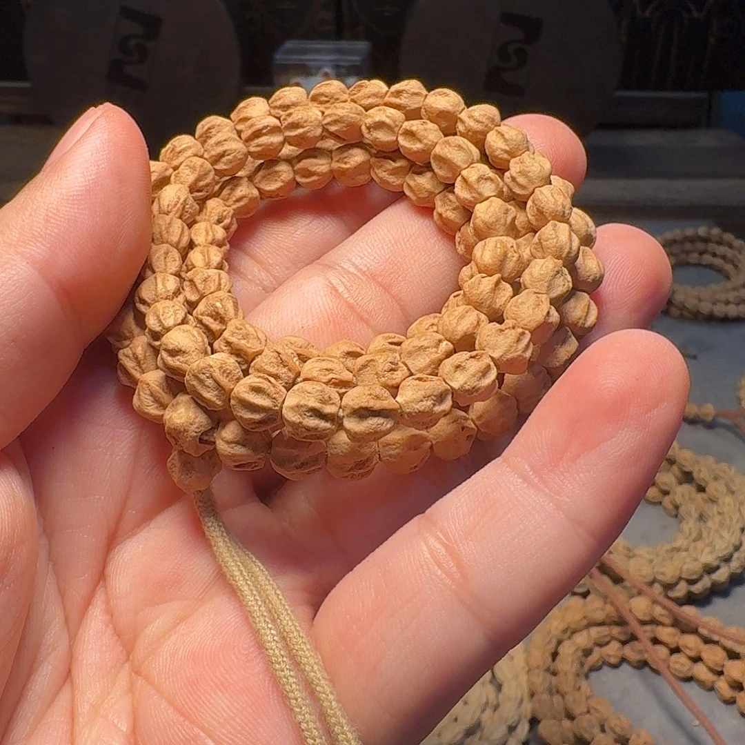 不***饭柏香籽/百香籽吊坠