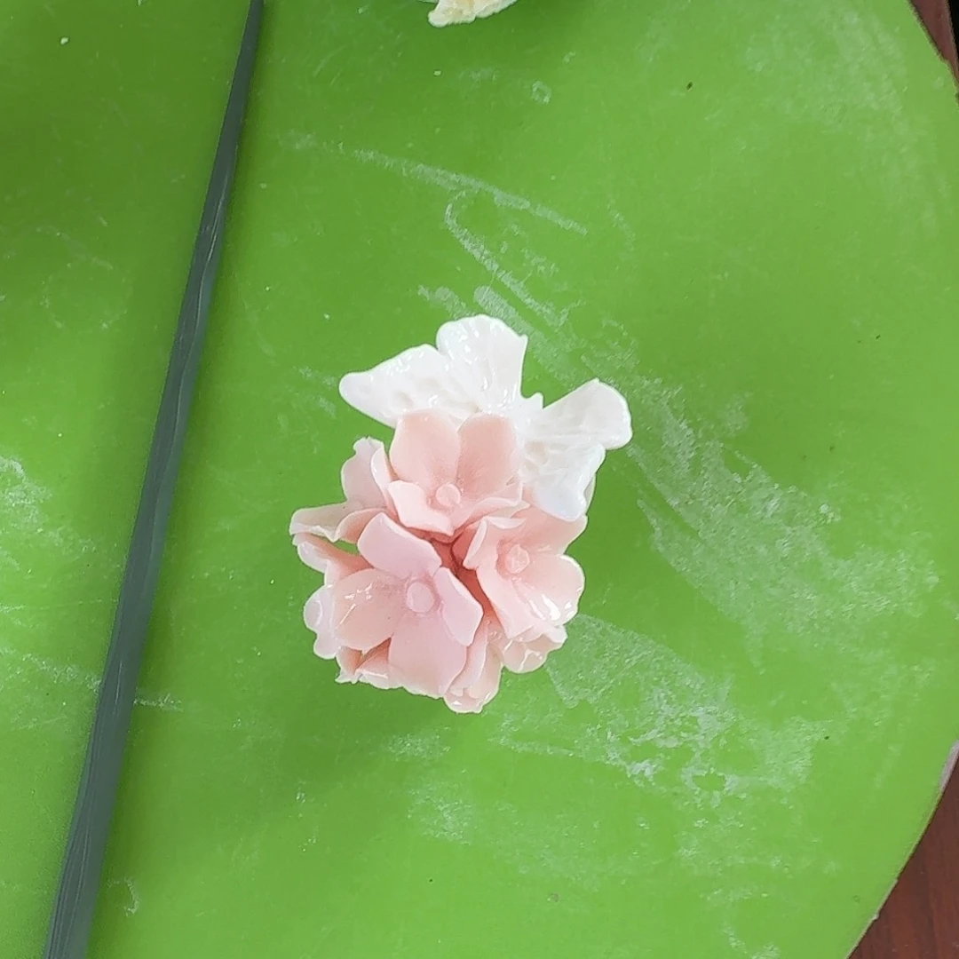 手工捏花花团团蝴蝶纸巾扣筷子托