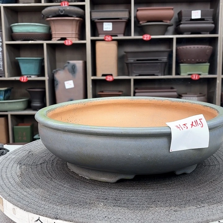紫砂花盆南****）紫砂的味道很浓
