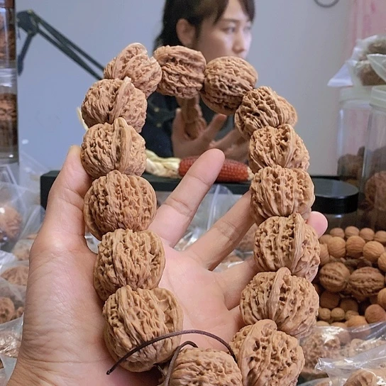 【闪购商品】把件文玩核桃37四座楼手持