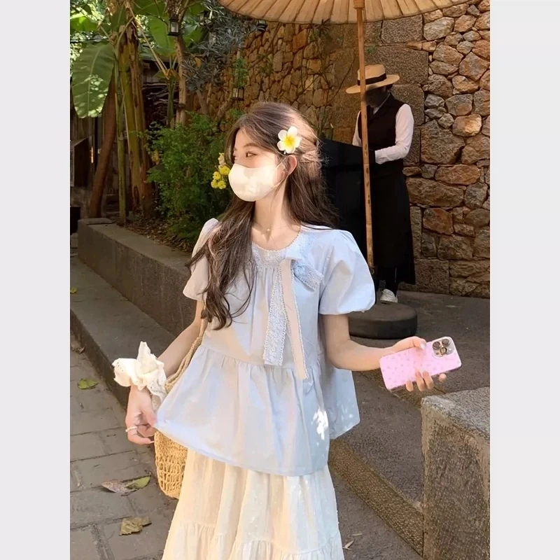 2025夏季新款蝴蝶结蕾丝圆领泡泡袖短袖衬衫减龄宽松娃娃衫上衣