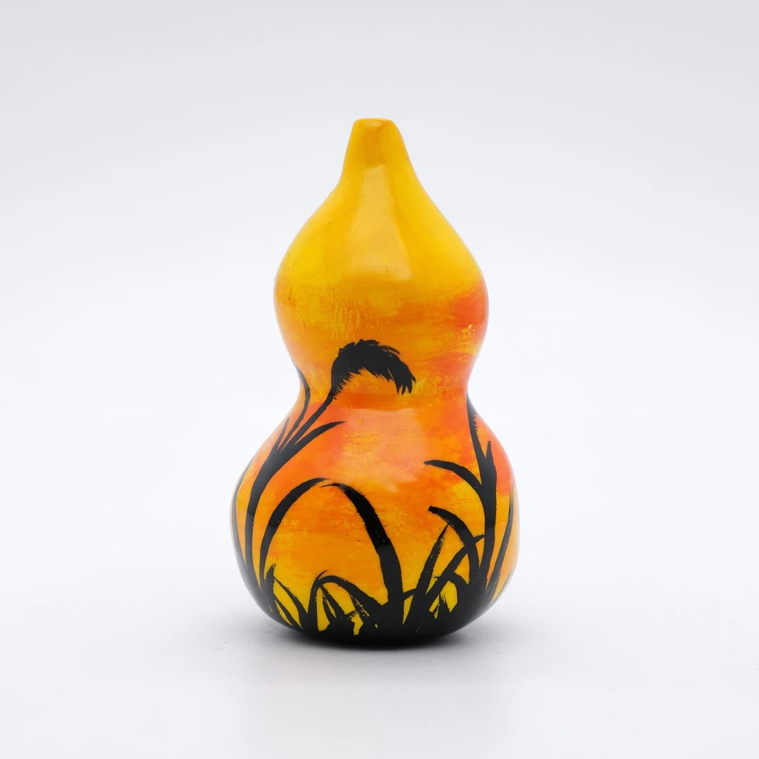 PM 王甜心工作室《葫芦》石膏作品，仅一件（非王甜心本人绘画）