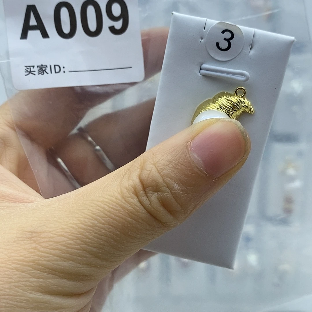 钛钢颈饰淡水珍珠