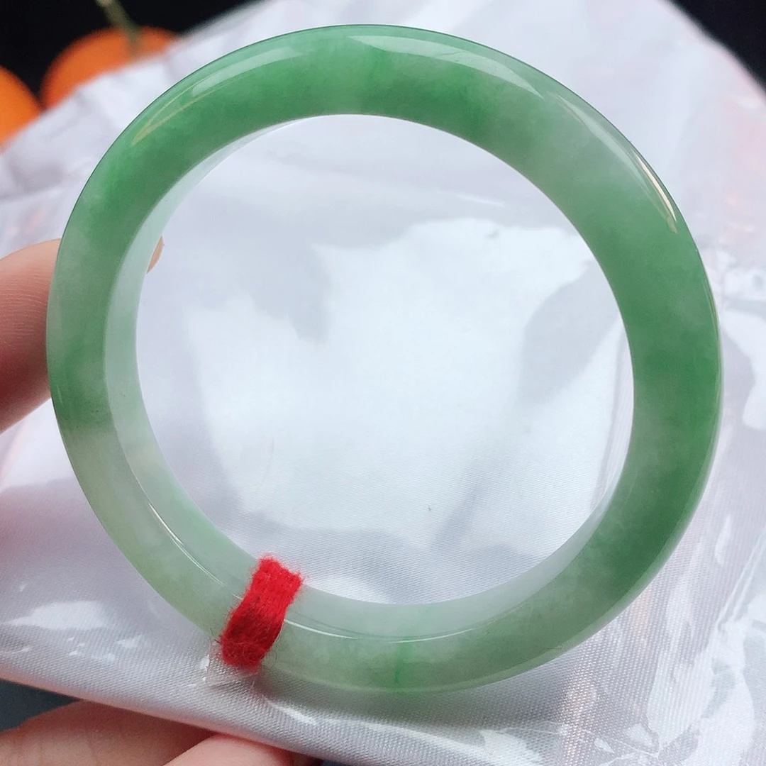 翡翠手镯未镶嵌52圈口882254