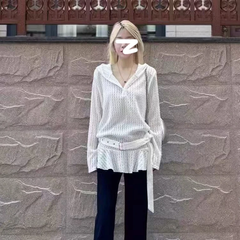 「小吴家」韩系2025早秋新款大码女装纯欲风中长款蕾丝镂空连帽衬衫