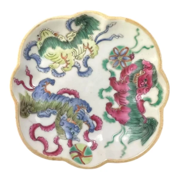 清光绪寄托乾隆 狮子滚绣球粉彩高足赏盘