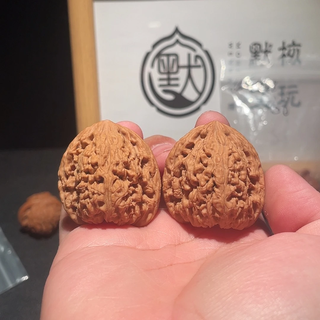 文玩核桃吊坠37全品南疆石