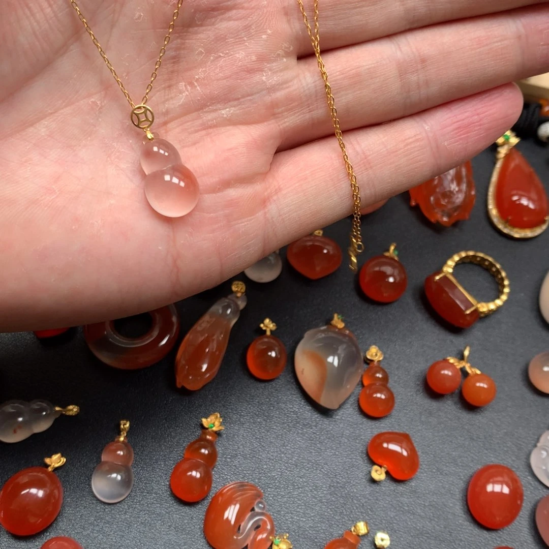 南红玛瑙未镶嵌项链