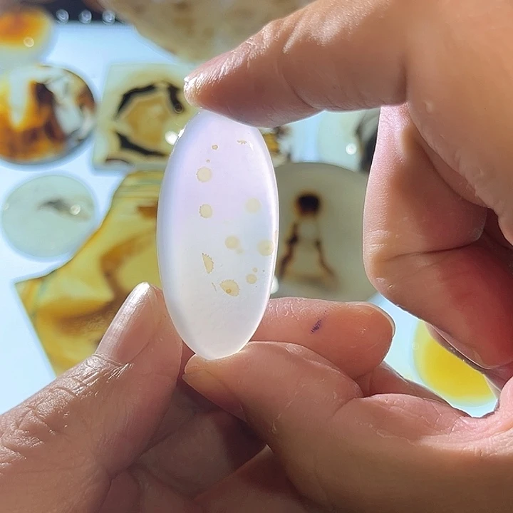 玛瑙/玉髓未镶嵌吊坠(不含链)