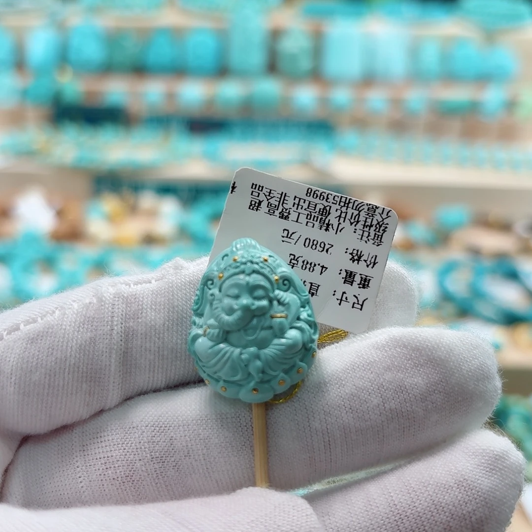 绿松石未镶嵌珠宝奇石