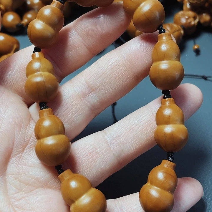 葫芦，手串，橄榄核雕工艺