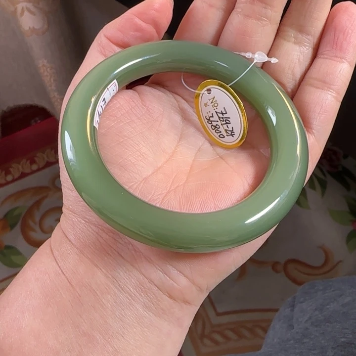 和田玉未镶嵌手镯 上新58.8圆条