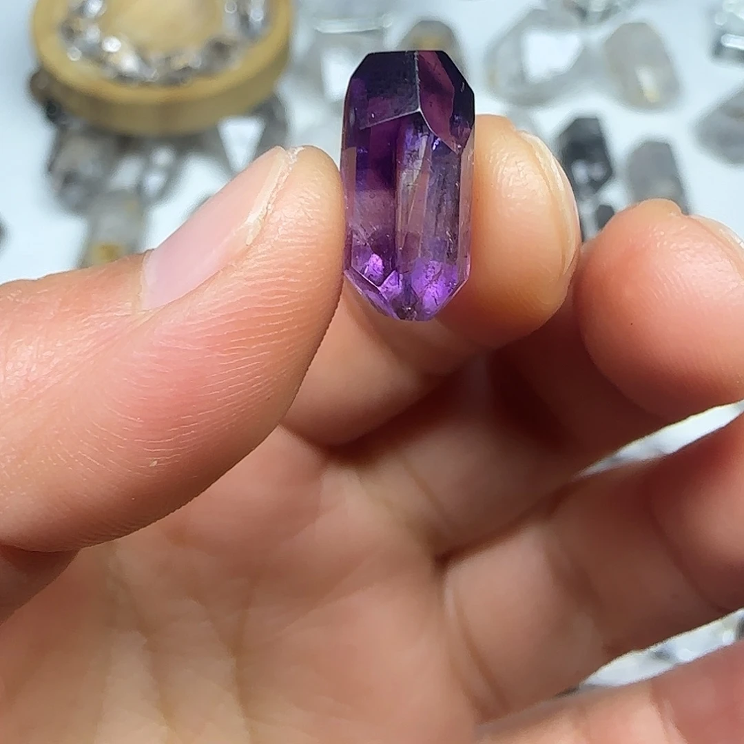 水晶未镶嵌珠宝半成品