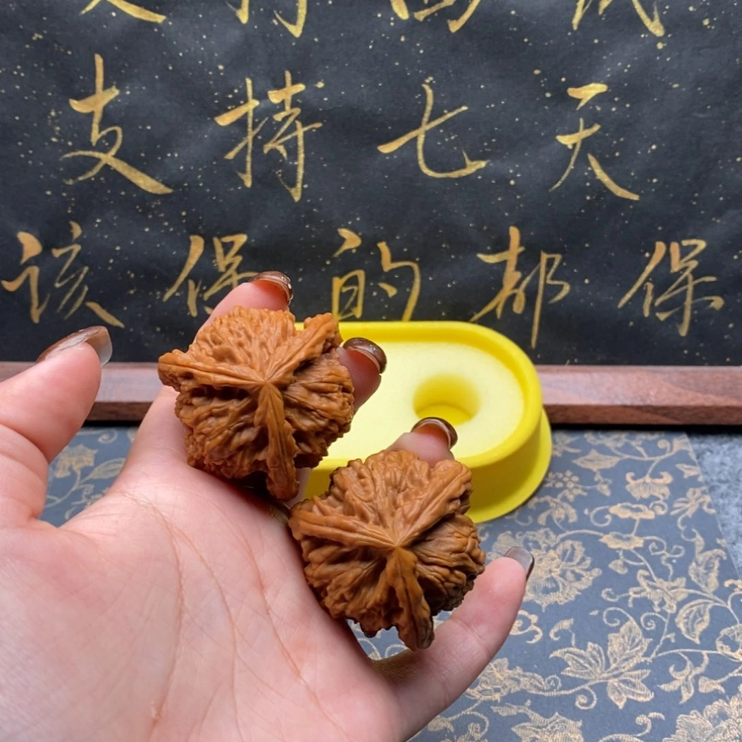 吊坠文玩核桃g****！