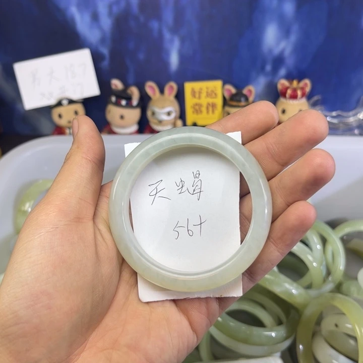 蛇纹石玉手镯未镶嵌（****