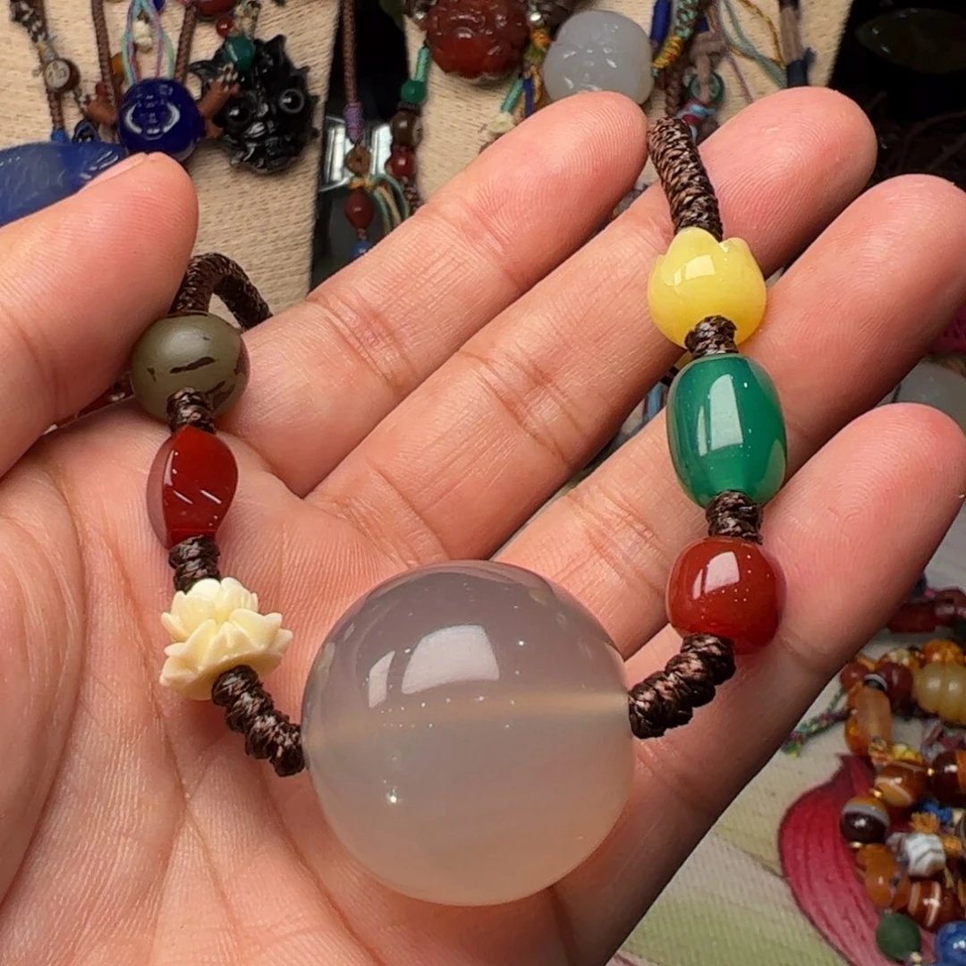 玛瑙/玉髓颈饰未镶嵌