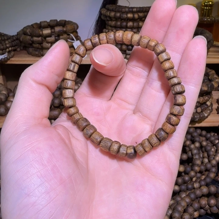 沉香碎屑沉香卡7桶珠单圈