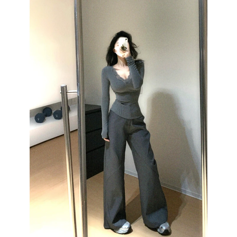 美式纯欲蕾丝花边v领正肩长袖t恤女秋冬修身显瘦辣妹修身上衣