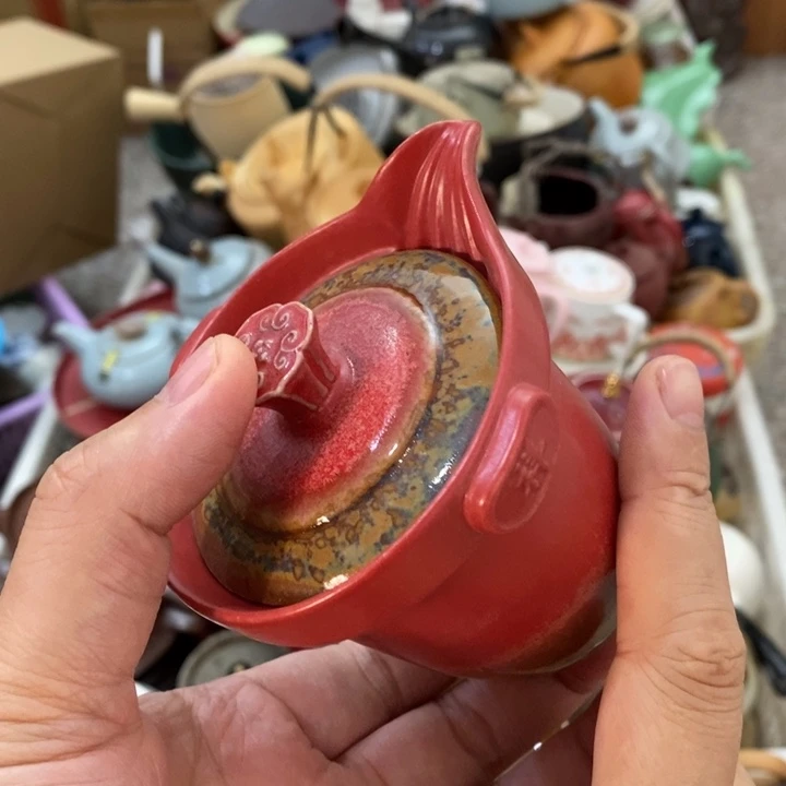 陶瓷艺术品及陶瓷壶