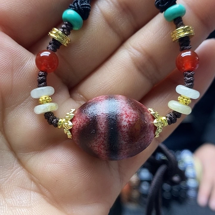 玛瑙/玉髓合金颈饰