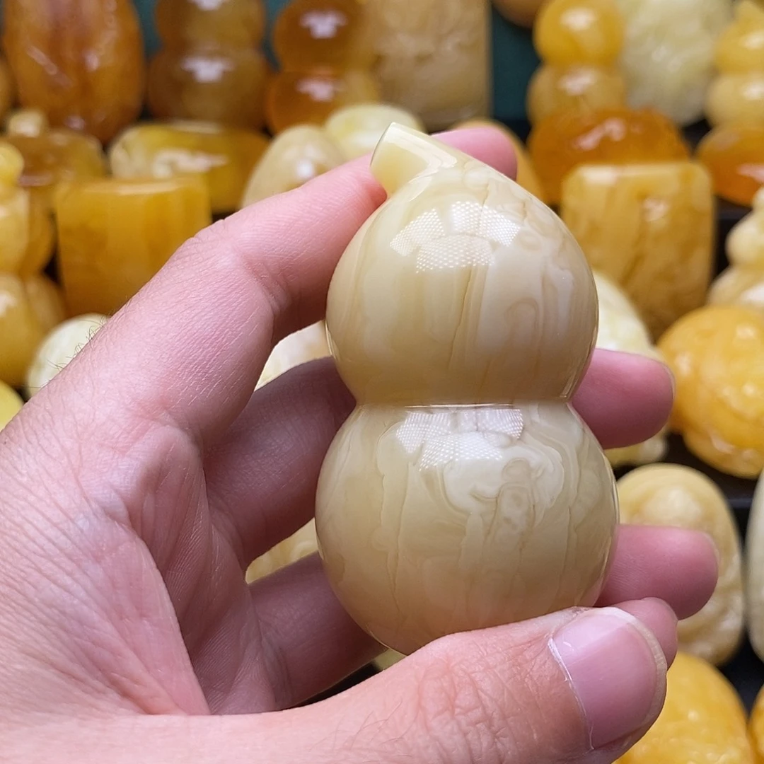 琥珀颈饰未镶嵌琥珀蜜蜡吊坠