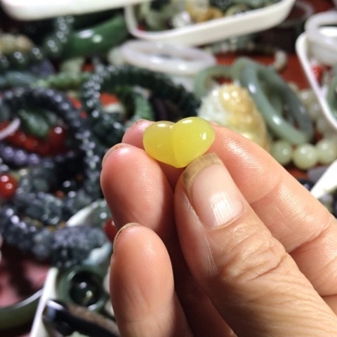 未镶嵌和田玉手机链江*