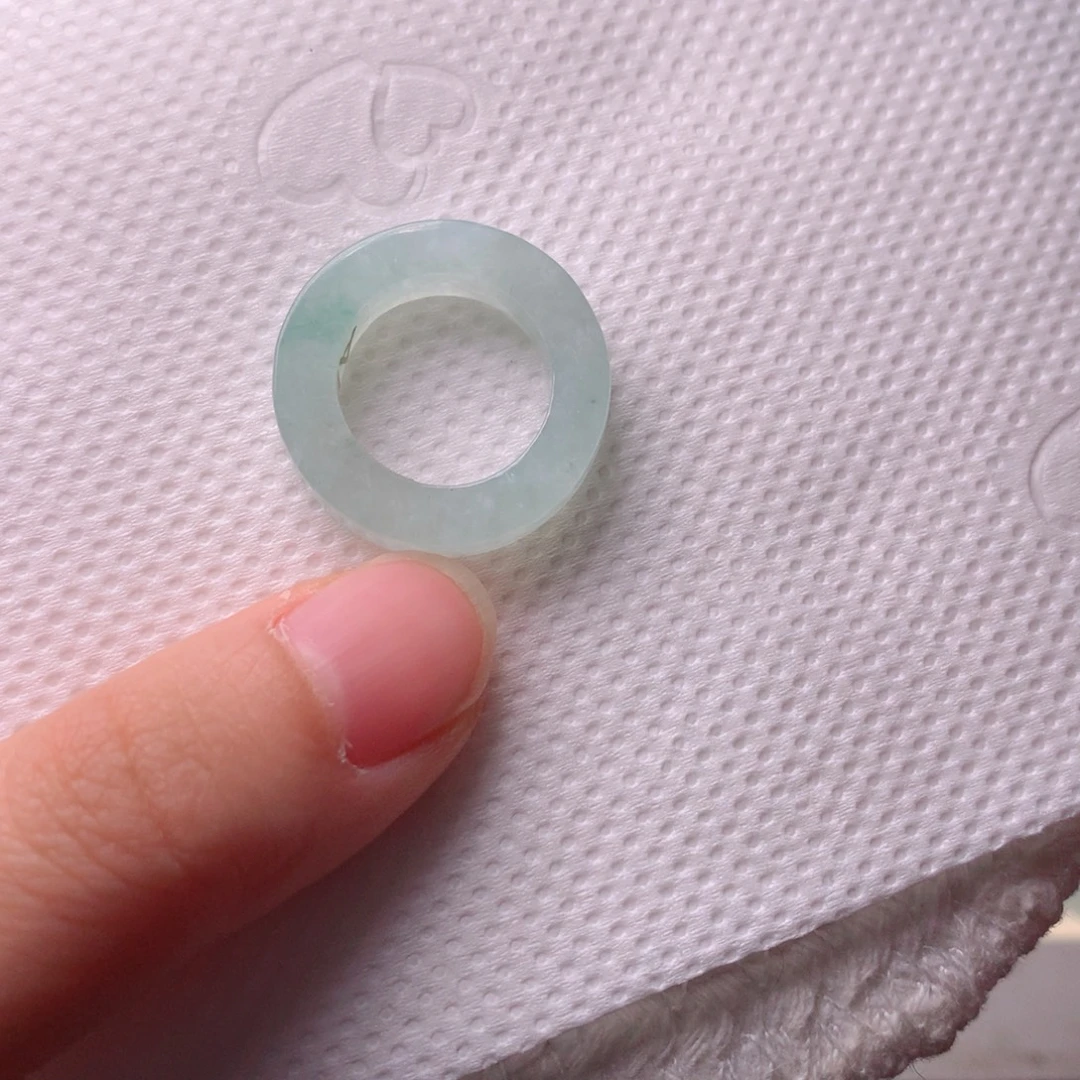 定制翡翠未镶嵌翡翠戒指