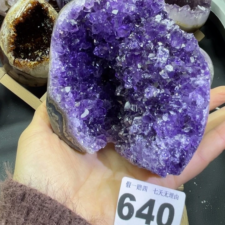 紫晶大型摆件（非配饰）未镶嵌