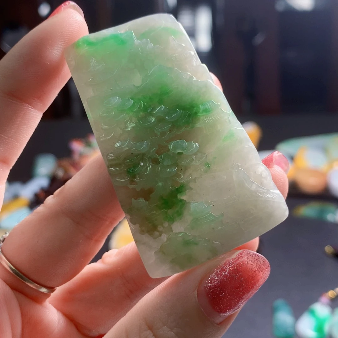 颈饰未镶嵌翡翠纯天然