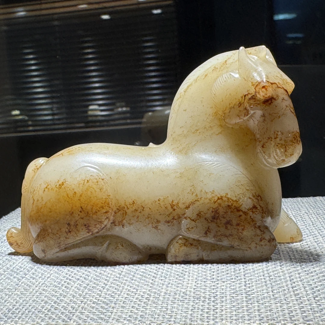 白玉红沁马适合收藏