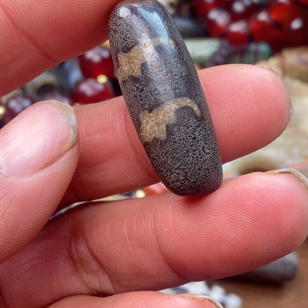 DIY琉璃珠子的颜色也很漂亮