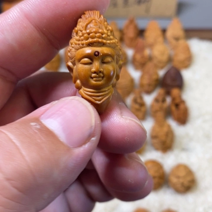 【闪购商品】橄榄核手串/手链观音菩萨