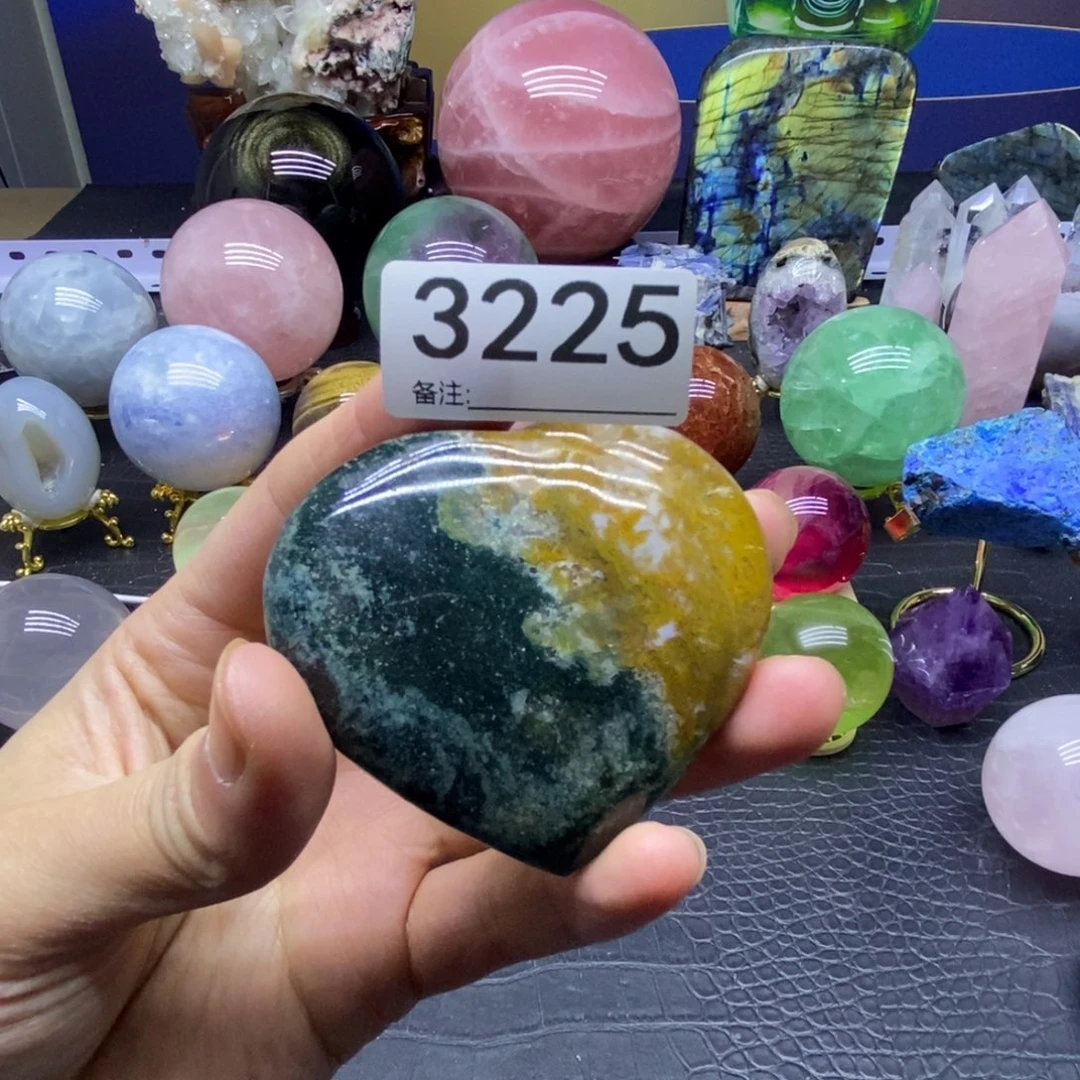 大型摆件（非配饰）未镶嵌水晶