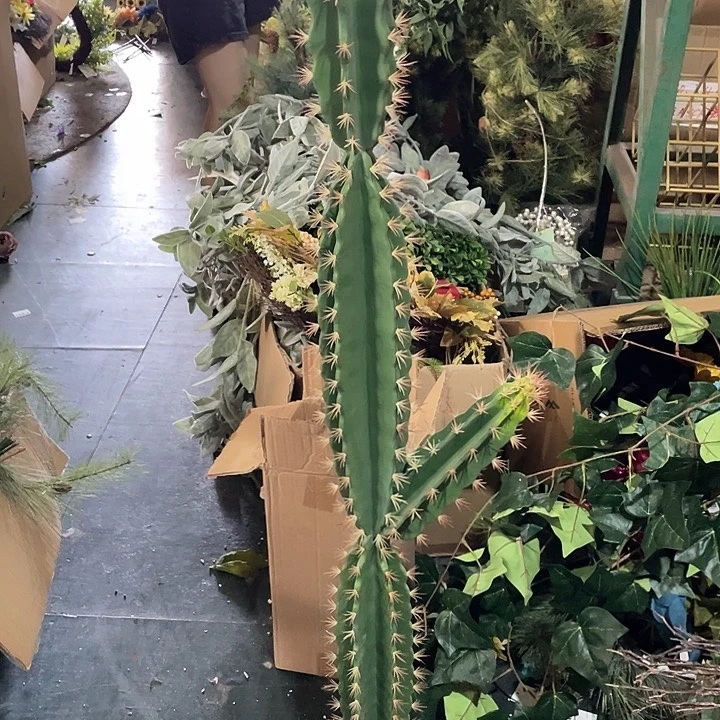 陶瓷花瓶，部分微瑕