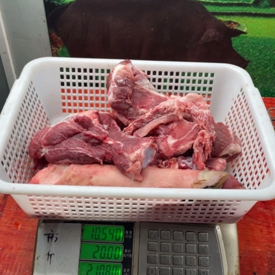 60中国大陆黑猪肉