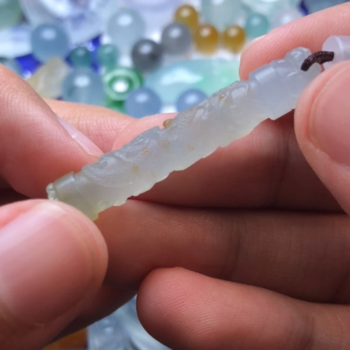 未镶嵌定制翡翠挂件