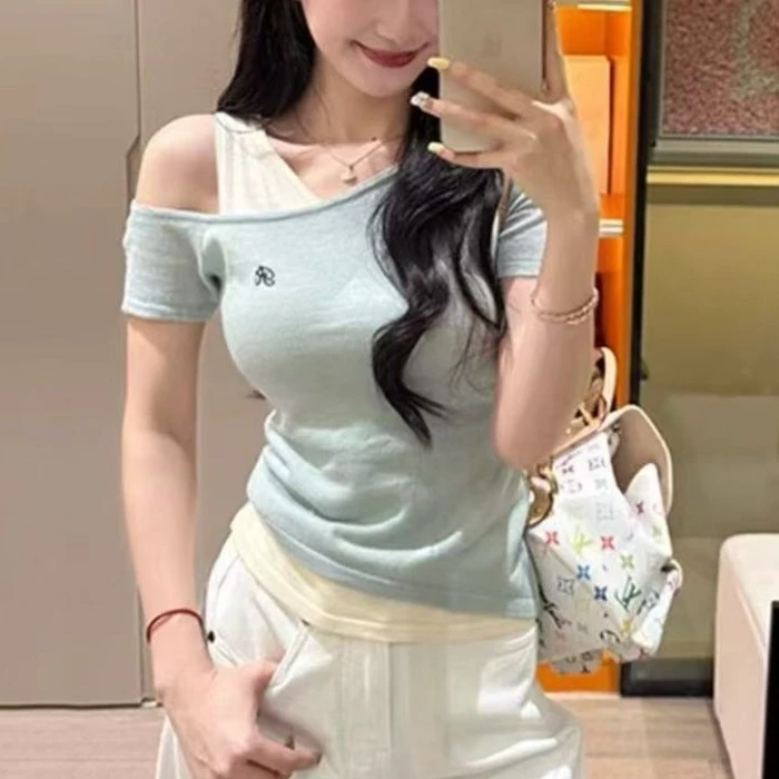 多巴胺露肩假两件短袖t恤女夏装2025新款修身显瘦气质减龄ins上衣