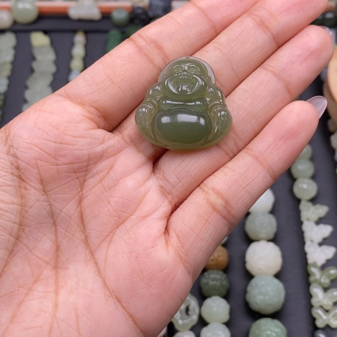 黑***狸颈饰未镶嵌和田玉
