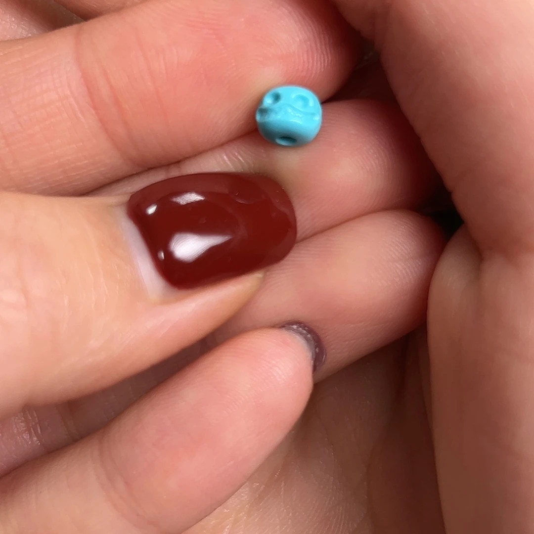 绿松石未镶嵌颈饰