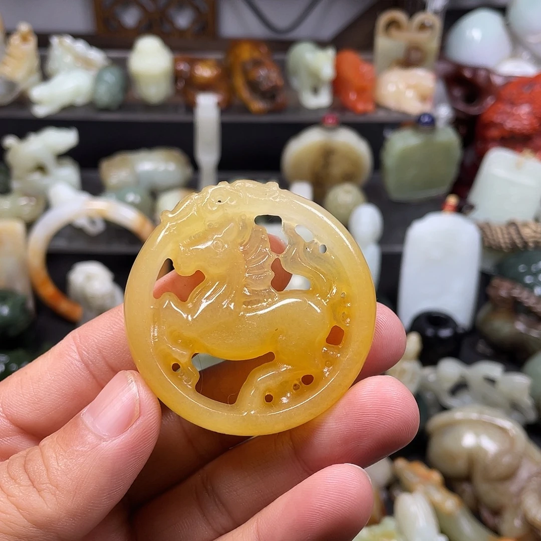 和田玉（糖玉）未镶嵌颈饰