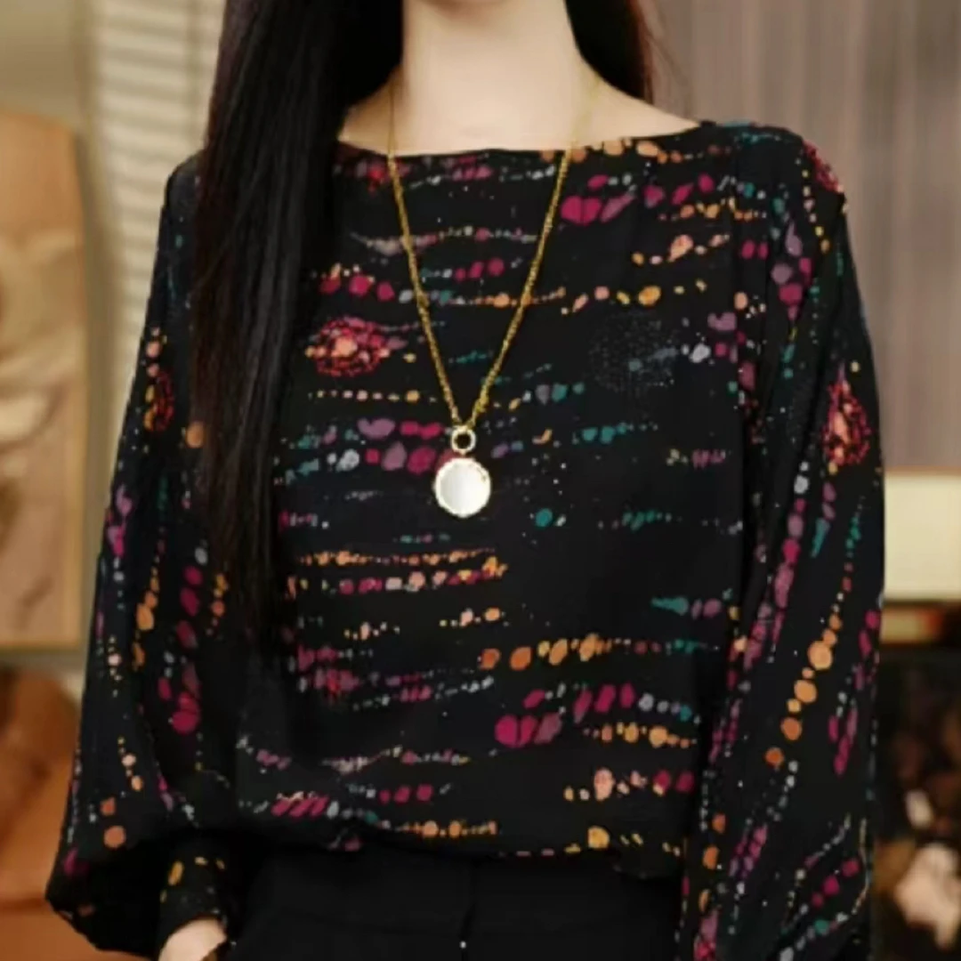 新款初秋长袖女圆领高端显瘦显白百搭时尚上衣833