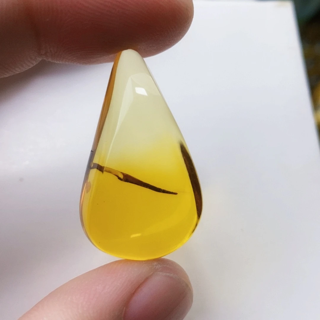 【闪购商品】未镶嵌颈饰琥珀