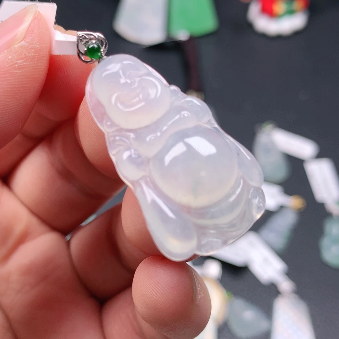 翡翠颈饰18K金镶嵌佛