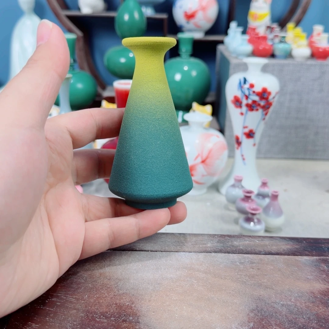 陶瓷手工小花器摆件