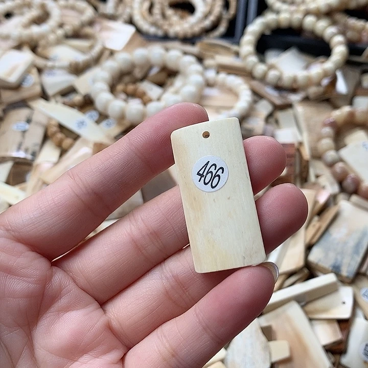 泥塑不打孔联系客服