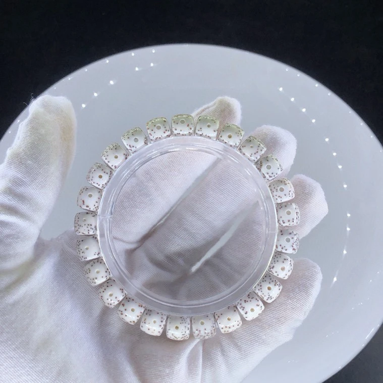 星月菩提原生态练手货直切手串尺寸9/8，盘玩易变色