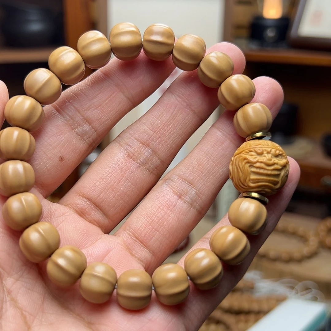 手串猴头核桃微****?鲨鱼