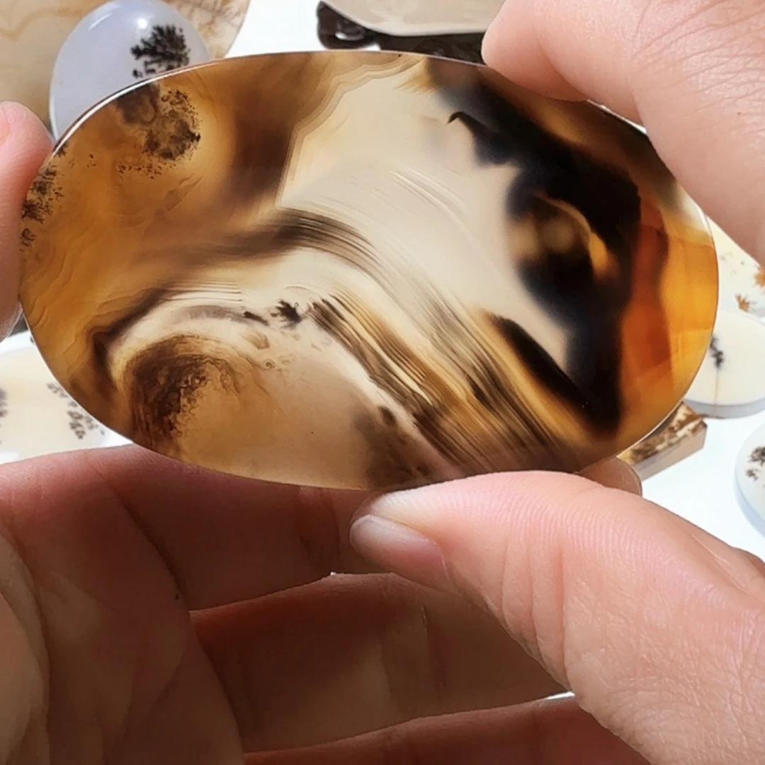 玛瑙/玉髓未镶嵌珠宝半成品