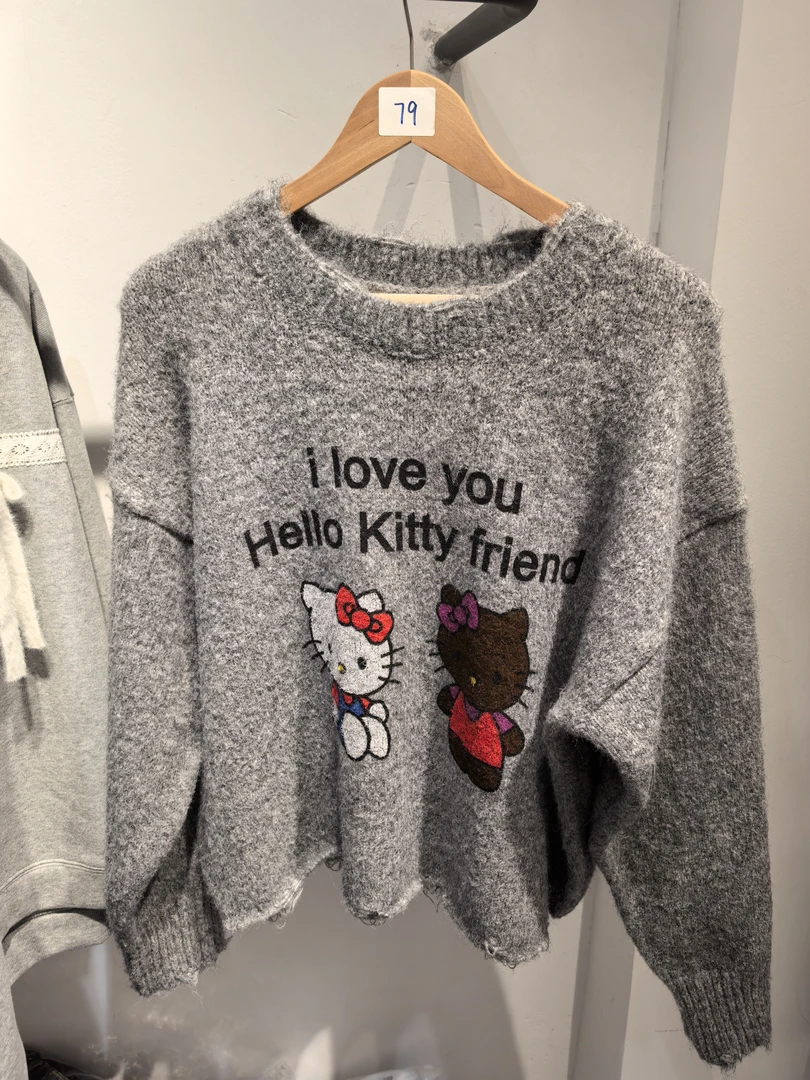 常规款长袖新潮风圆领宽松型T恤印花针织均码秋冬宽松卡通