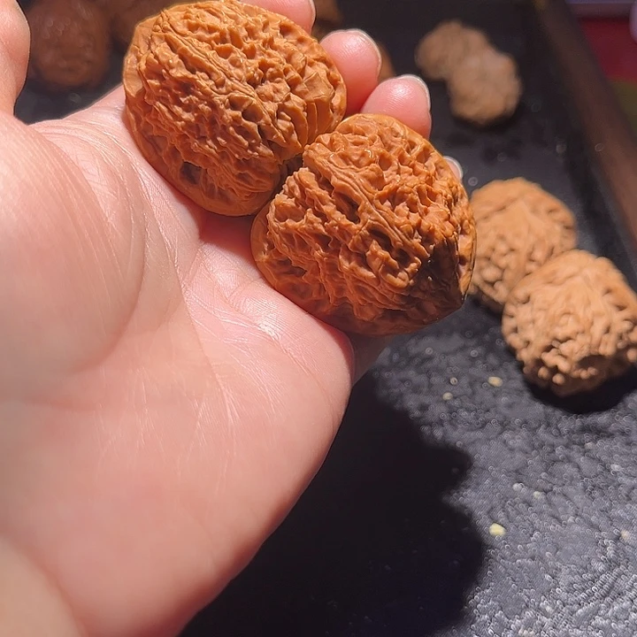 吊坠文玩核桃南疆石